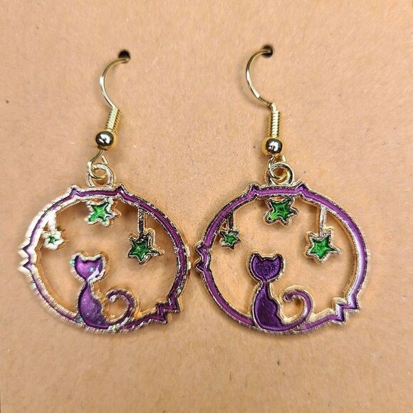 New Hand Crafted Cute Sparkle Purple Cat & Starts Hook Earrings 14K Gold Plated - Picture 1 of 2